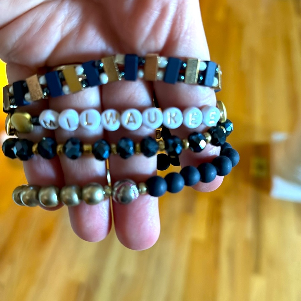 EU, 4-piece stretch stack bracelet set-avg sizing, Milwaukee Brewers Baseball